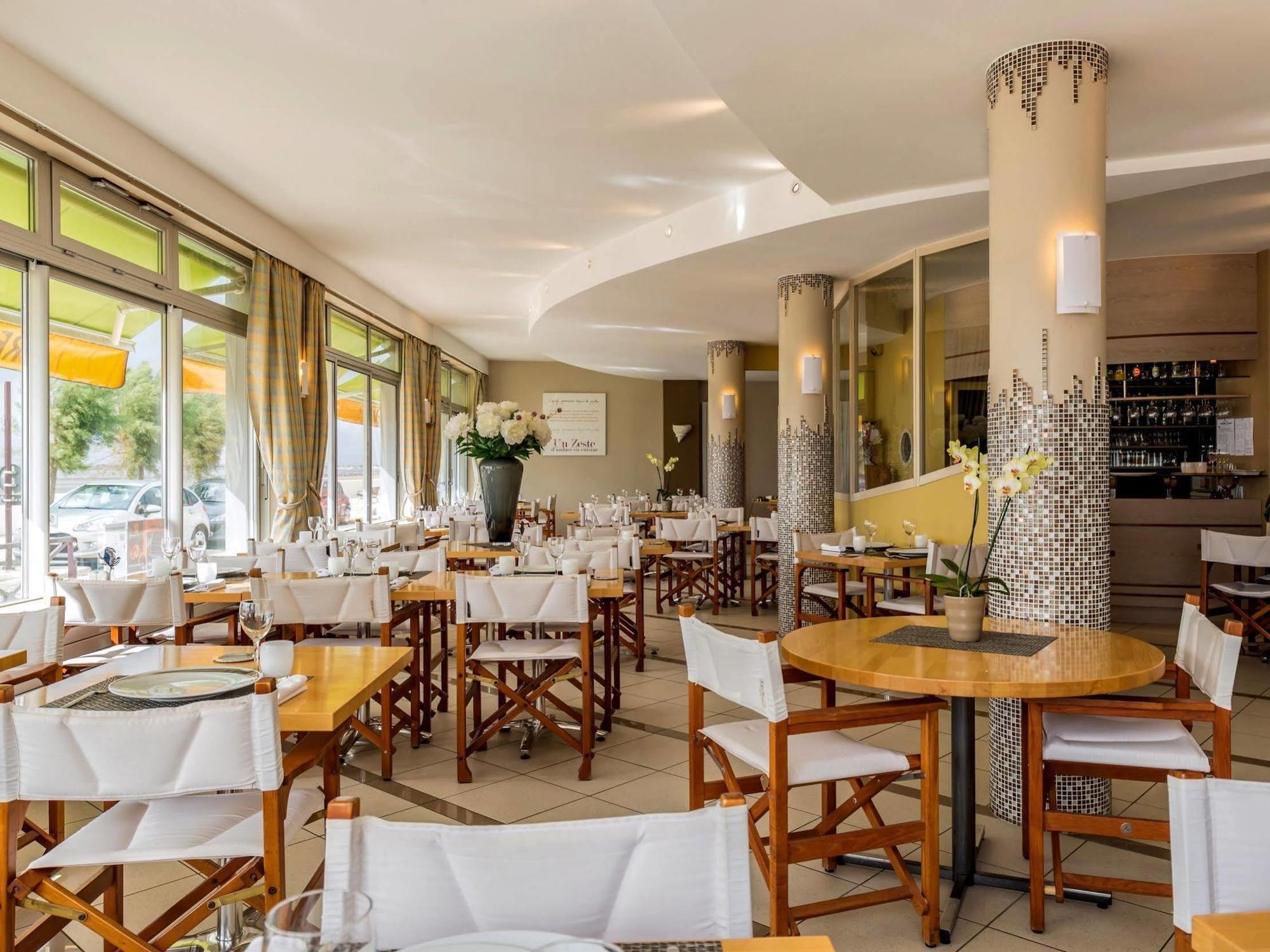 Acadie Saint Victor - Hotel Restaurant - Face Mer - Chatelaillon Plage 외부 사진